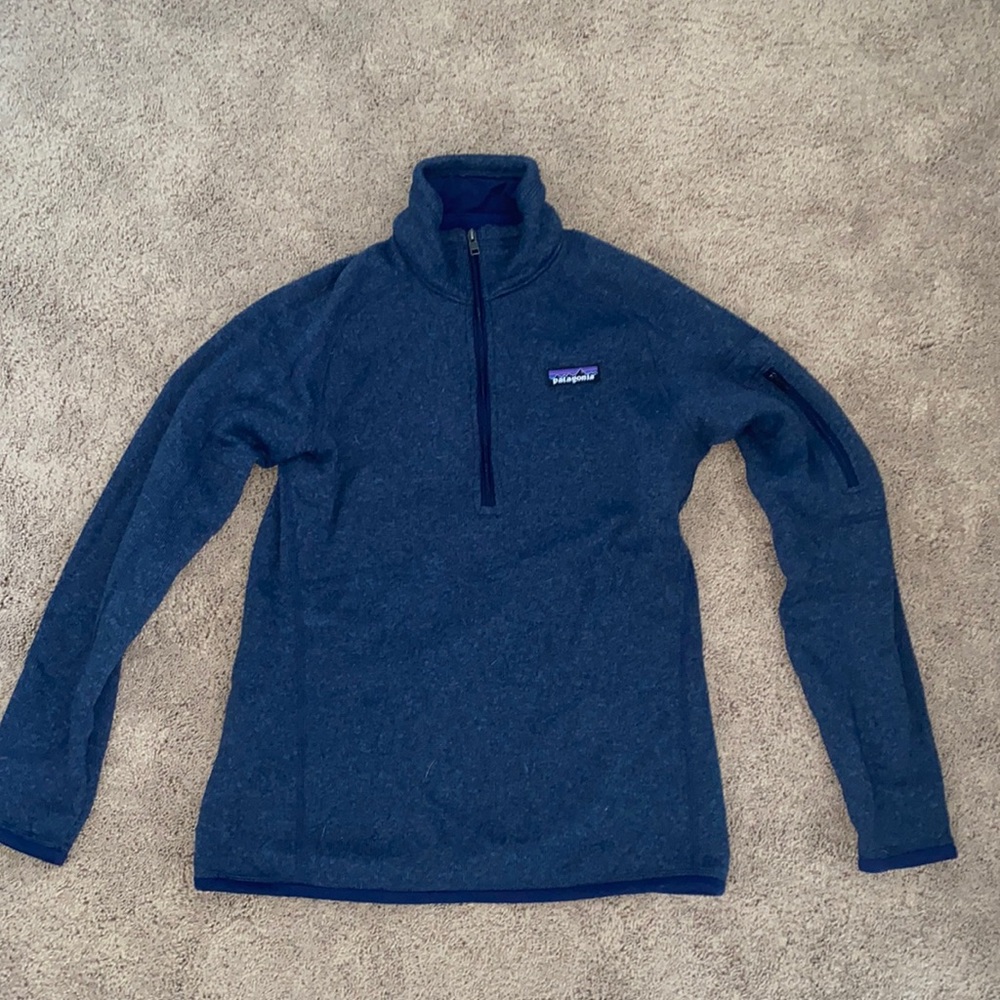 Patagonia quarter-zip, size small, navy blue